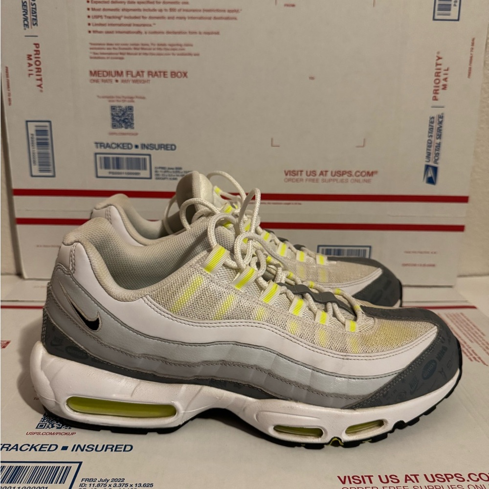 Nike Air Max 95 White Gray Yellow Athletic Shoes